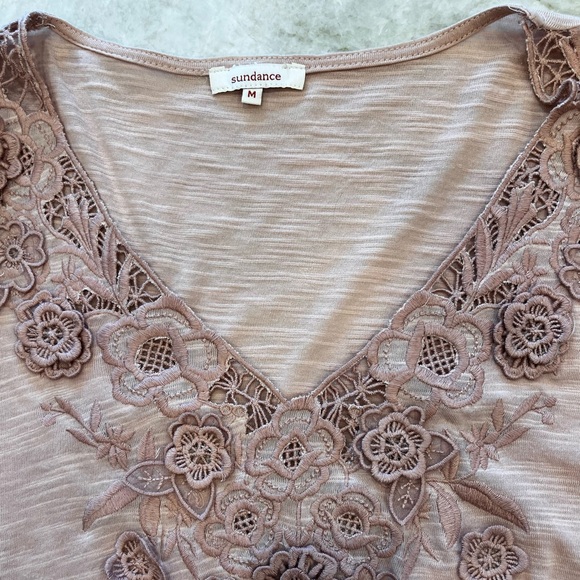 Sundance blush pink flutter-sleeve embroidered V-neck‎ blouse (M) Cottagecore - Picture 4 of 9